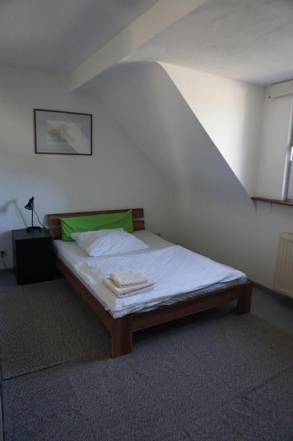 Zweizimmerwohnung Nah Der Messe Apartment Düsseldorf